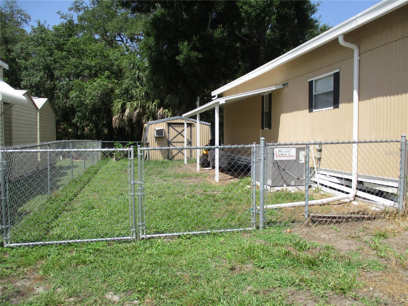 LAKE ROSALIE OAKS - Residential