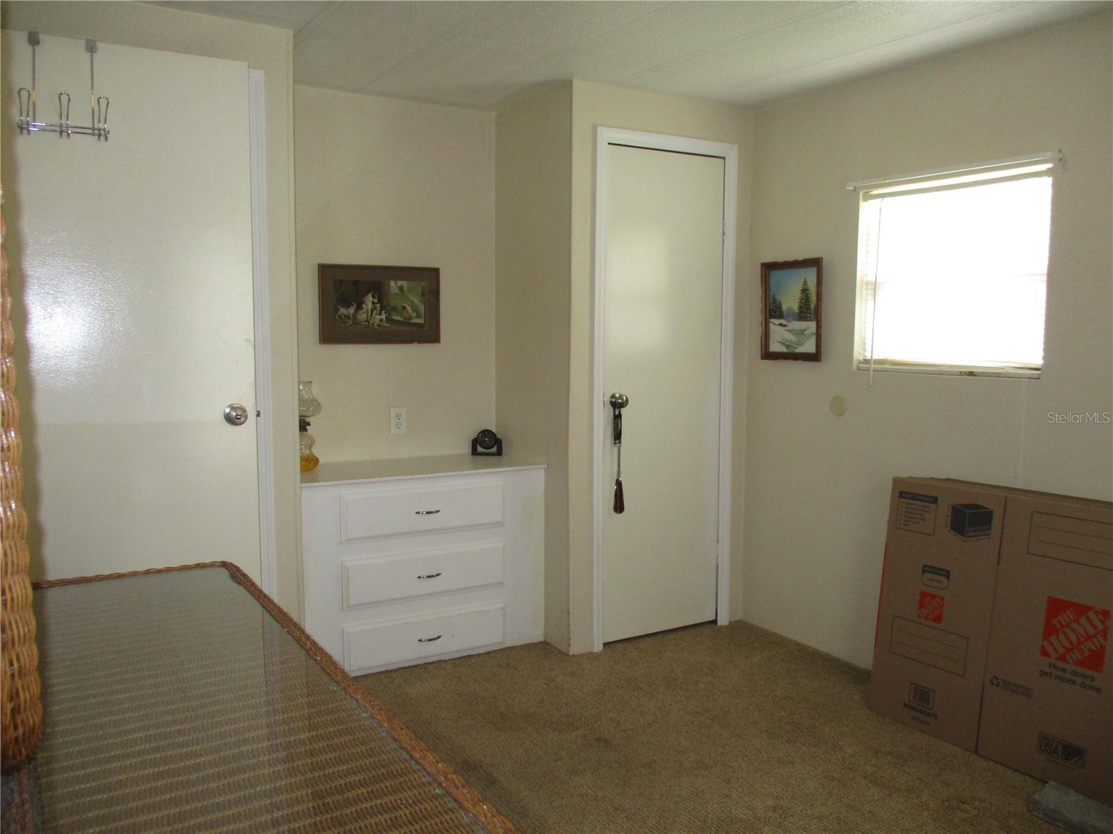LAKE ROSALIE OAKS - Residential