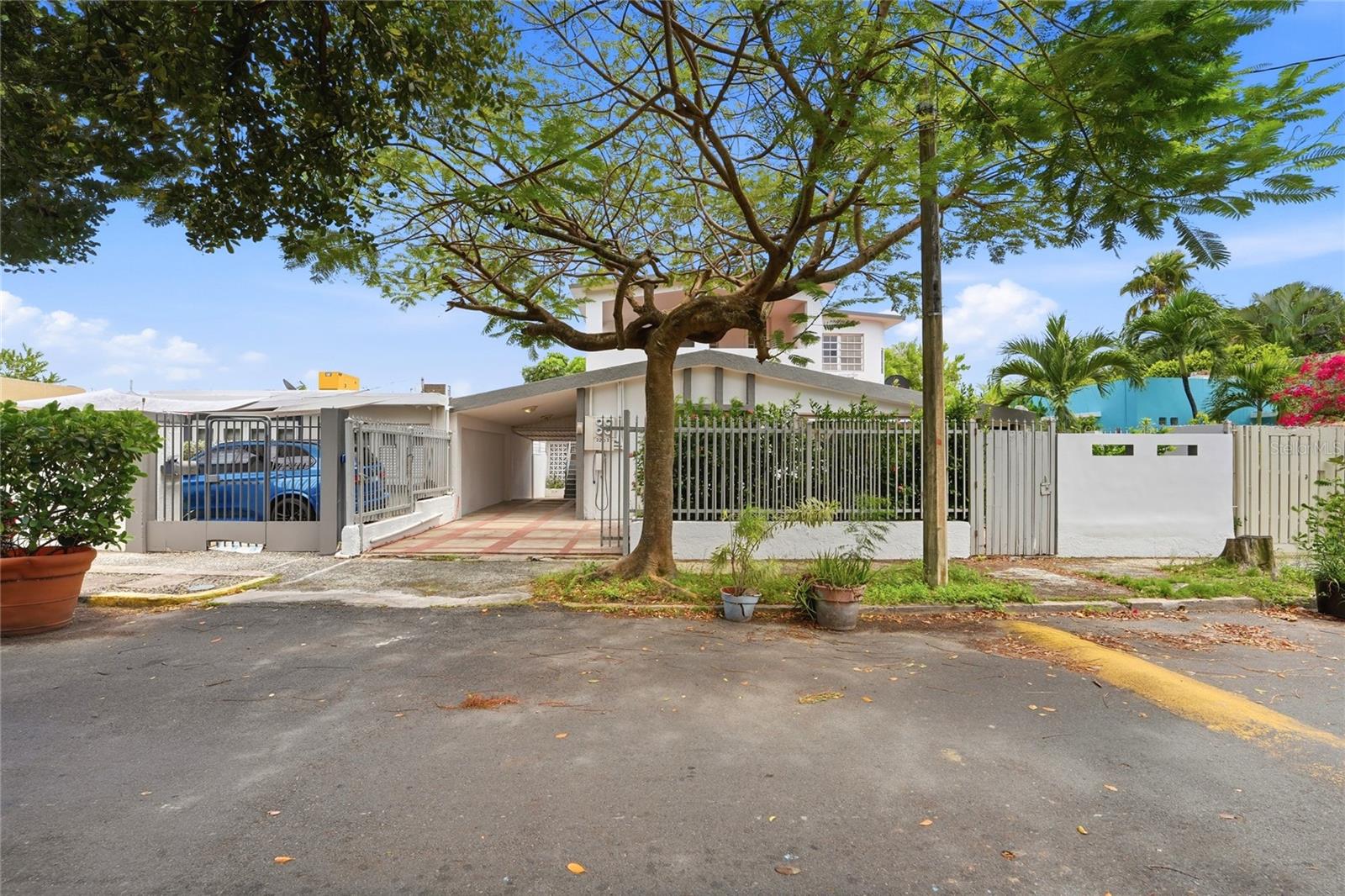 PUNTA LAS MARÍAS - Residential