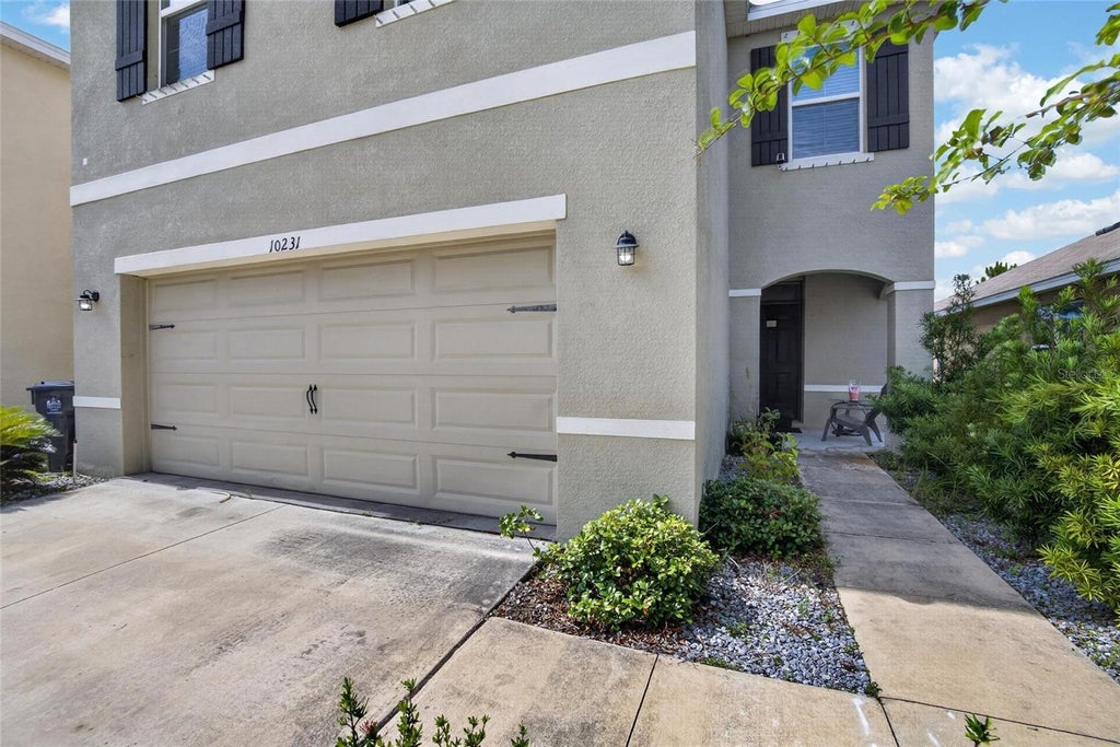 Photo of 10231 Geese Trail Circle, Sun City Center, FL 33573 (MLS # TB8525577)