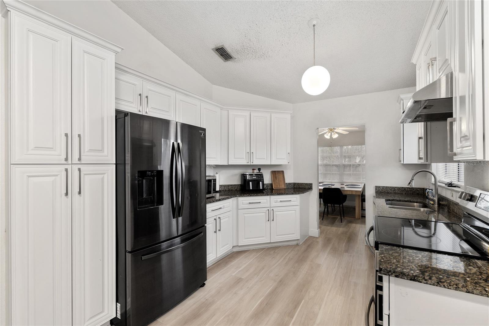 SILVER SPGS SHORES UN 28 - Residential