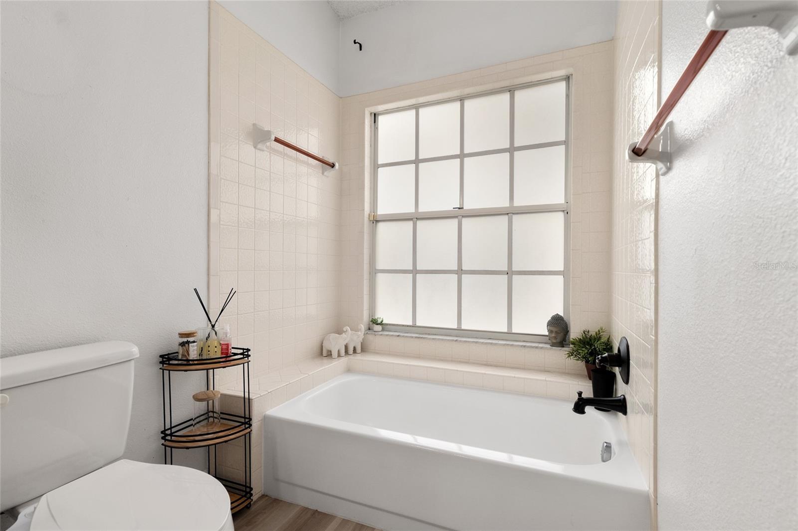 SILVER SPGS SHORES UN 28 - Residential