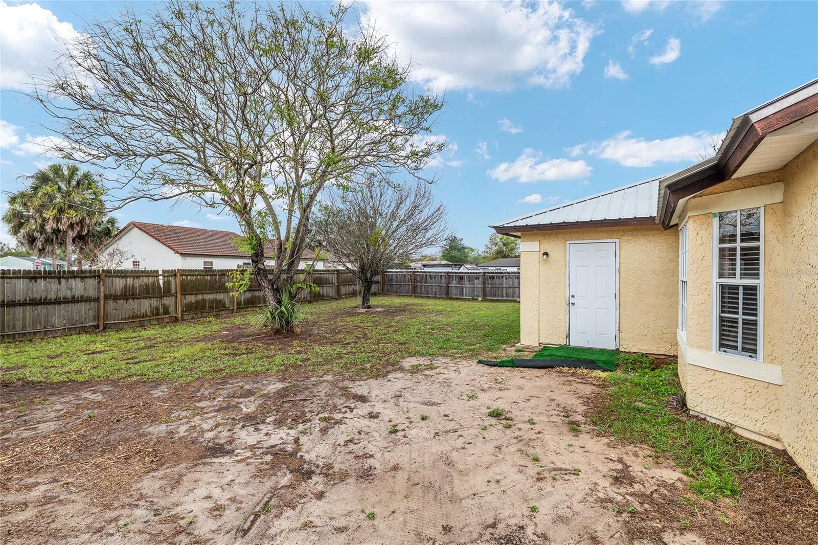 SILVER SPGS SHORES UN 28 - Residential