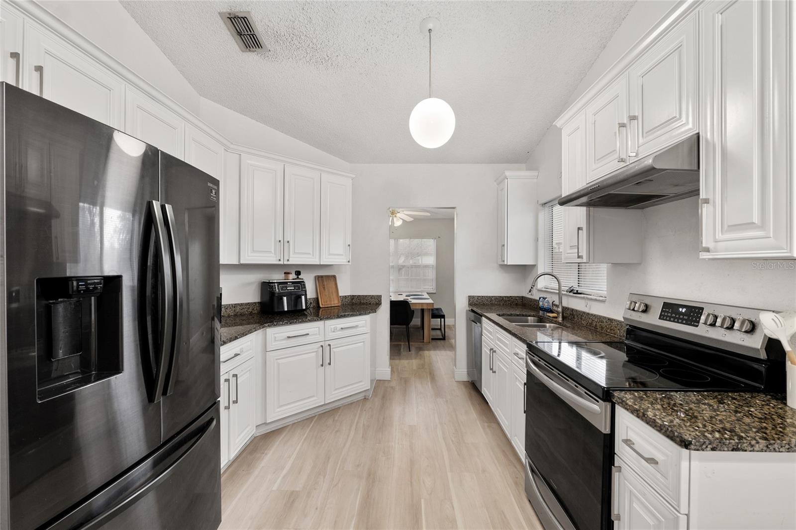 SILVER SPGS SHORES UN 28 - Residential