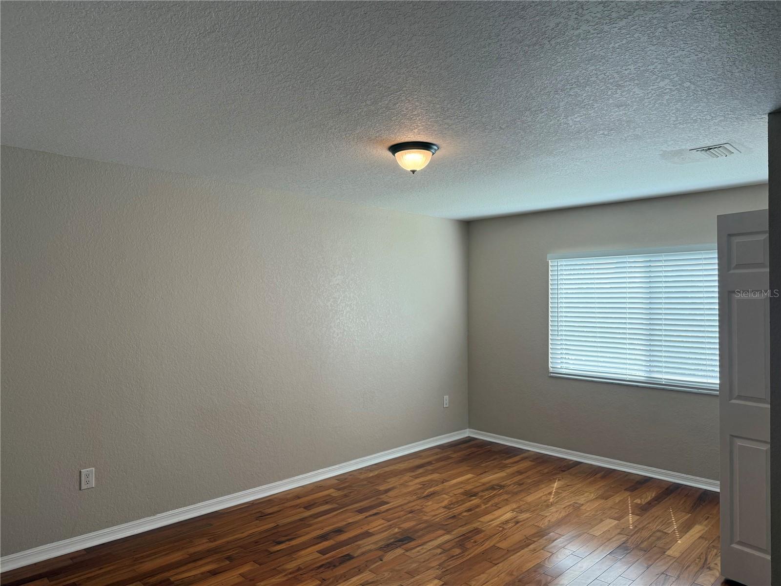 HEATHER LAKES UNIT XII - Residential Lease