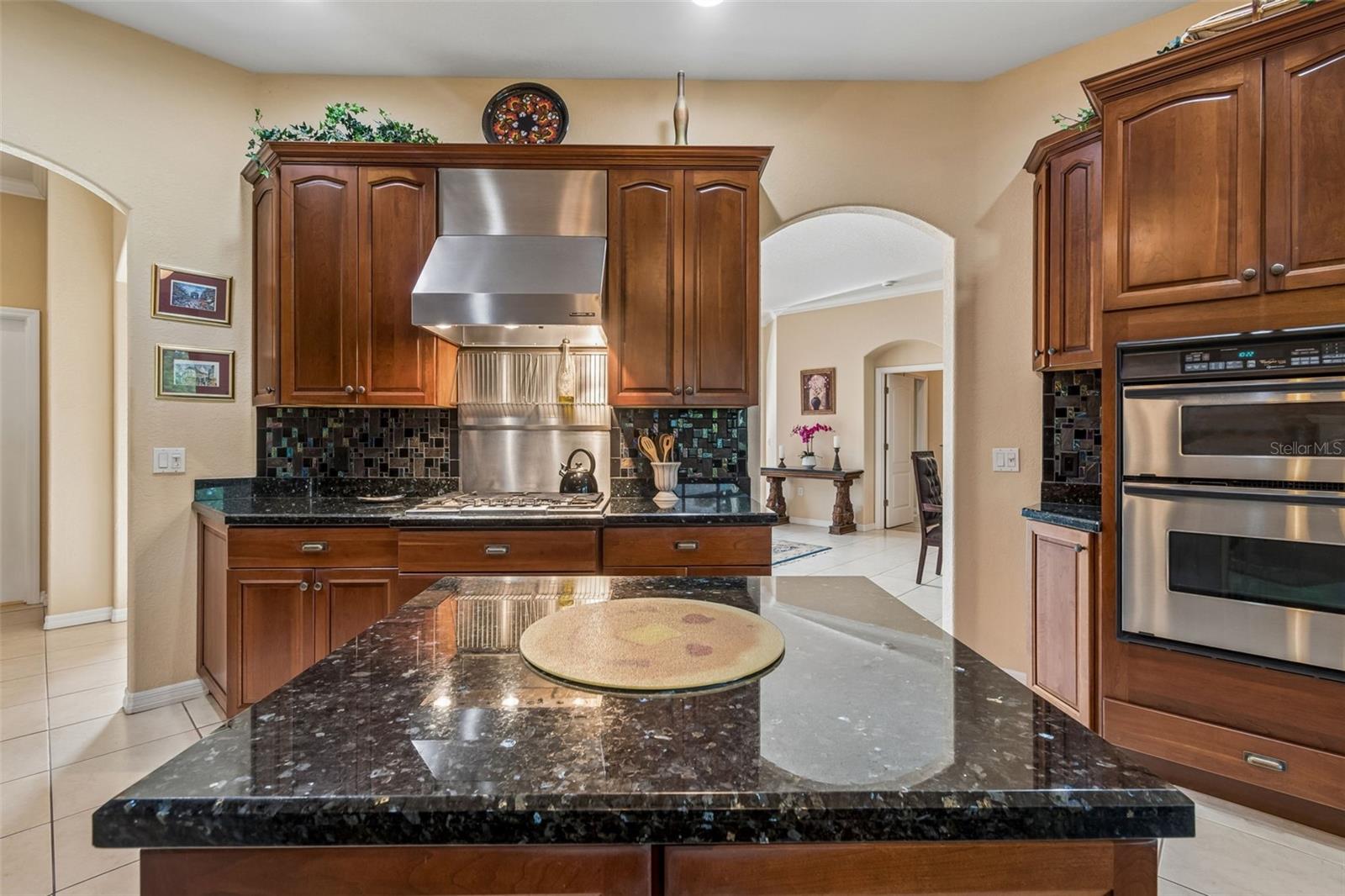 PLANTERS MANOR AT GREENFIELD PLNT III-A - Residential