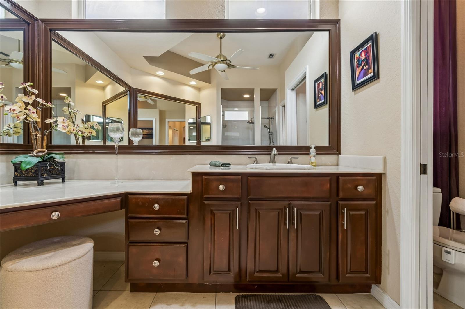 PLANTERS MANOR AT GREENFIELD PLNT III-A - Residential