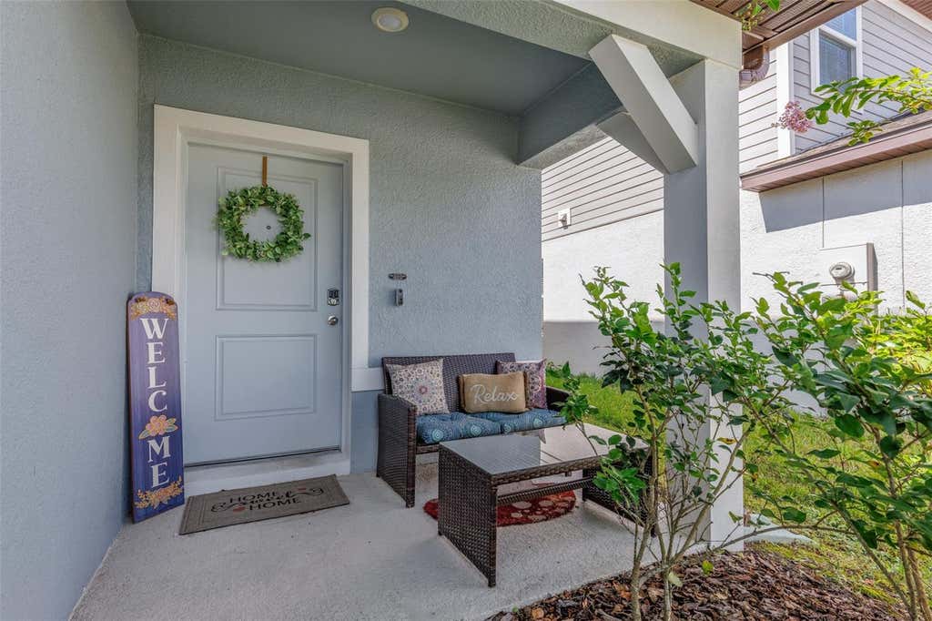 Photo of 29908 Marquette Avenue, Wesley Chapel, FL 33545 (MLS # OM730031)
