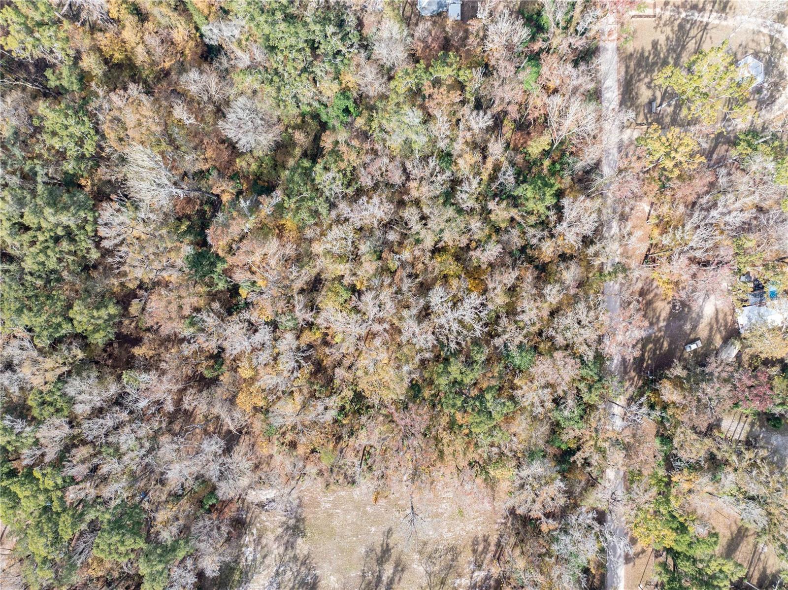 THREE RIVERS ESTATES - Land