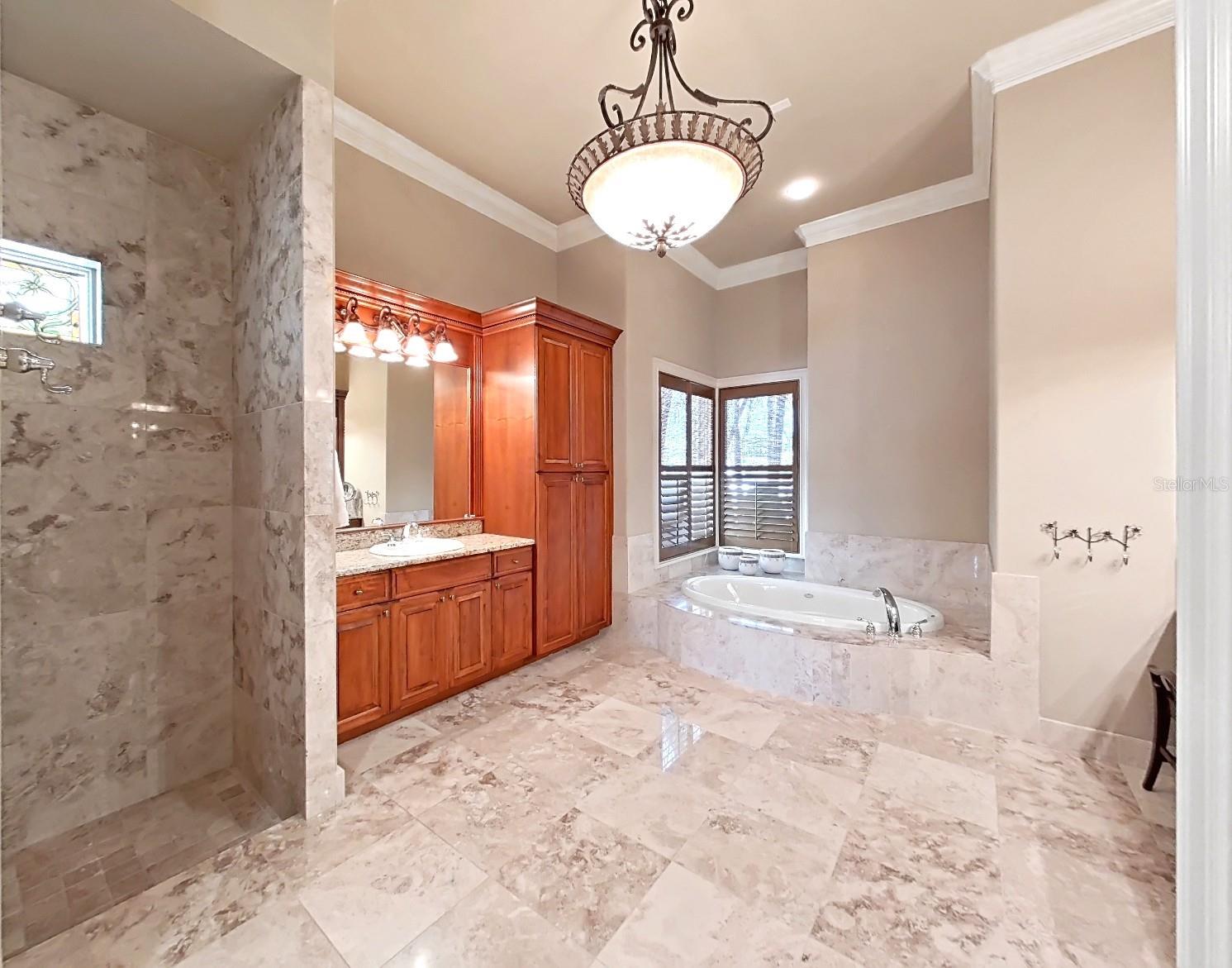 EDEN ISLE SUB - Residential