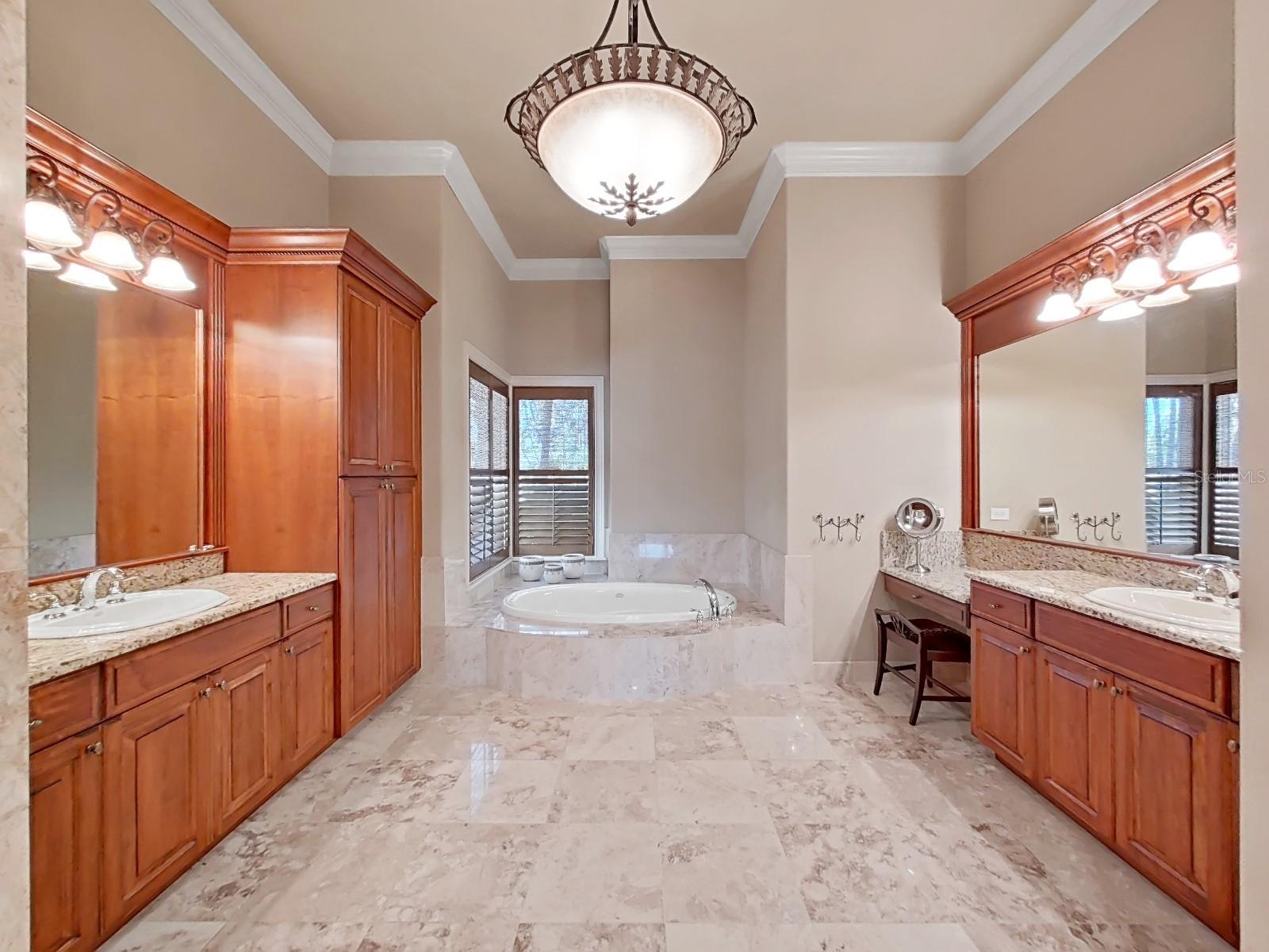 EDEN ISLE SUB - Residential