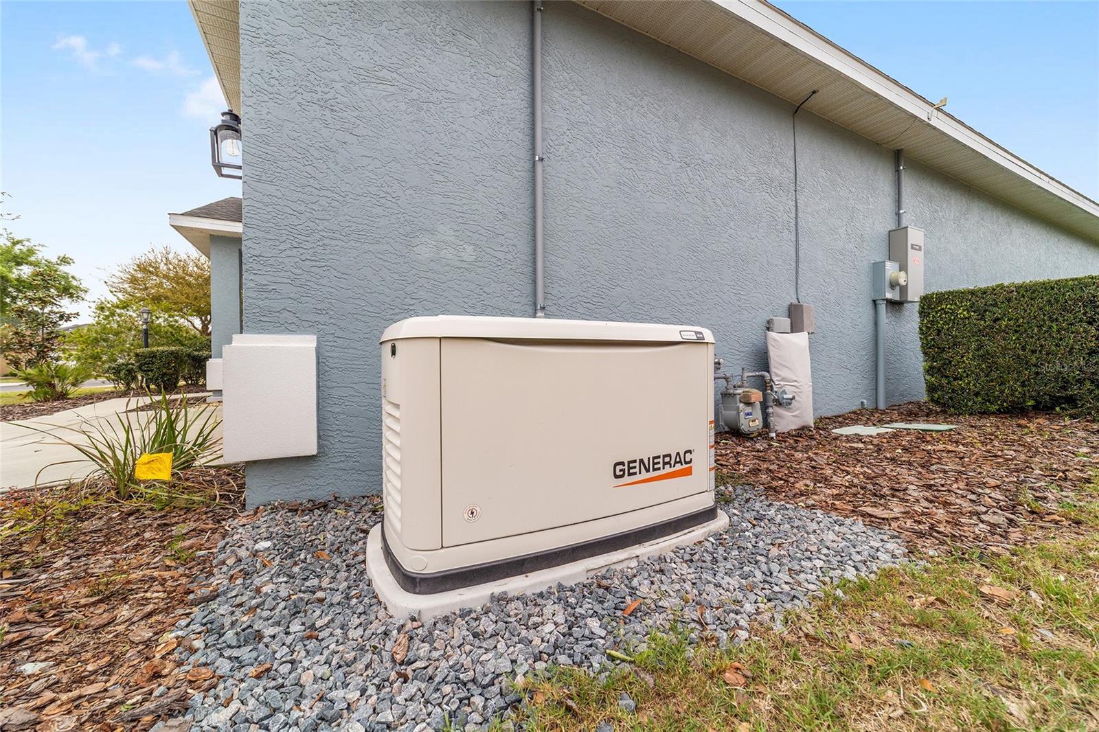 ON TOP OF THE WORLD - Residential