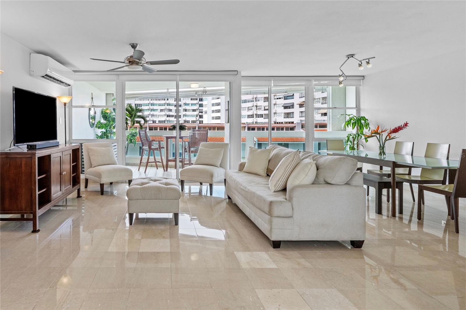 ISLA VERDE - Residential