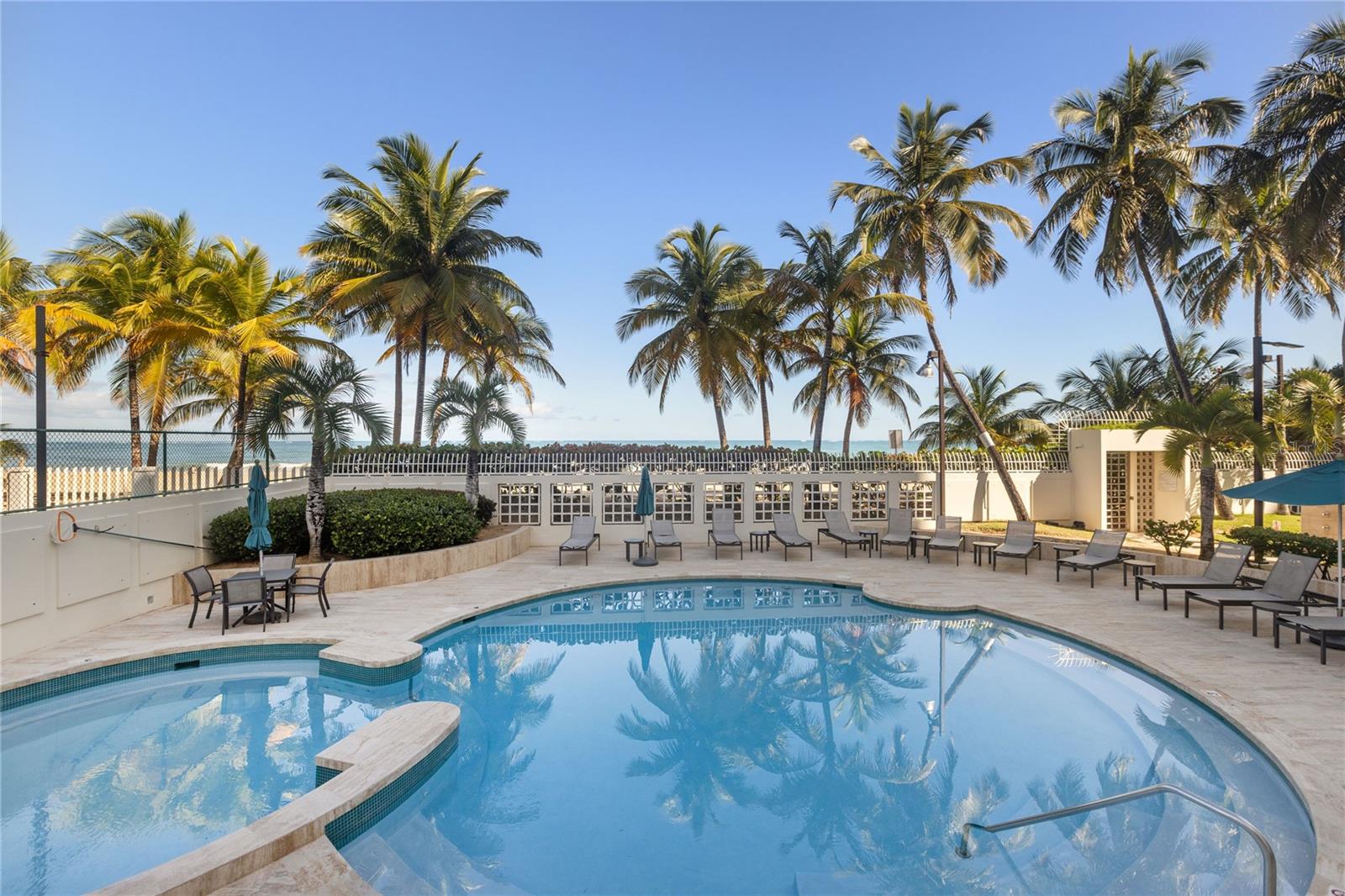 ISLA VERDE - Residential