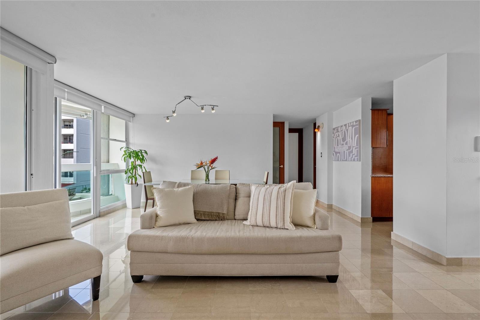 ISLA VERDE - Residential