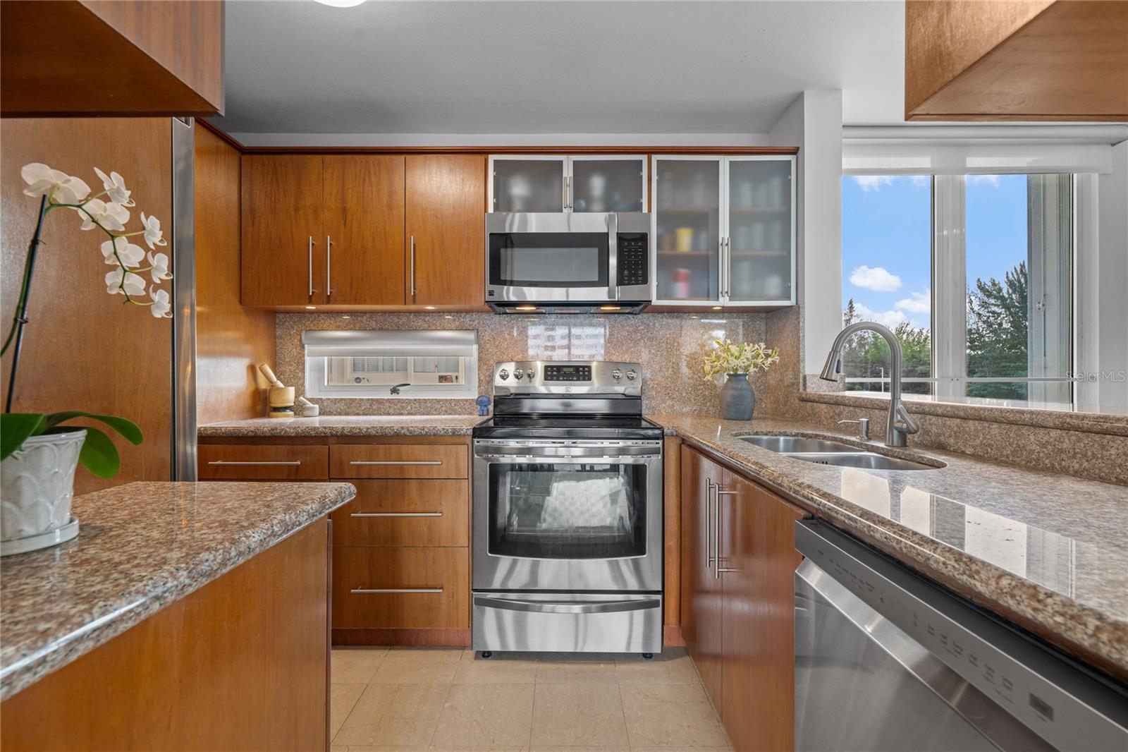 ISLA VERDE - Residential