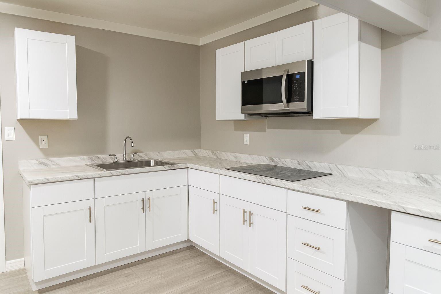 EVANS VILLAGE - Residential Lease