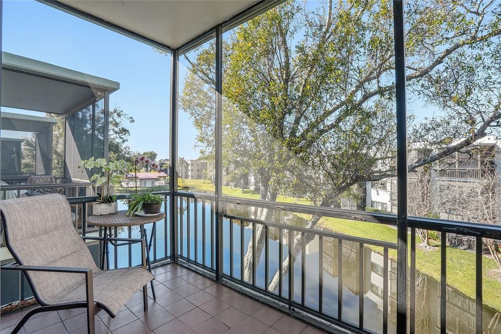 Photo of 5980 Terrace Park Dr #313, St Petersburg, FL 33709 (MLS # TB8470192)