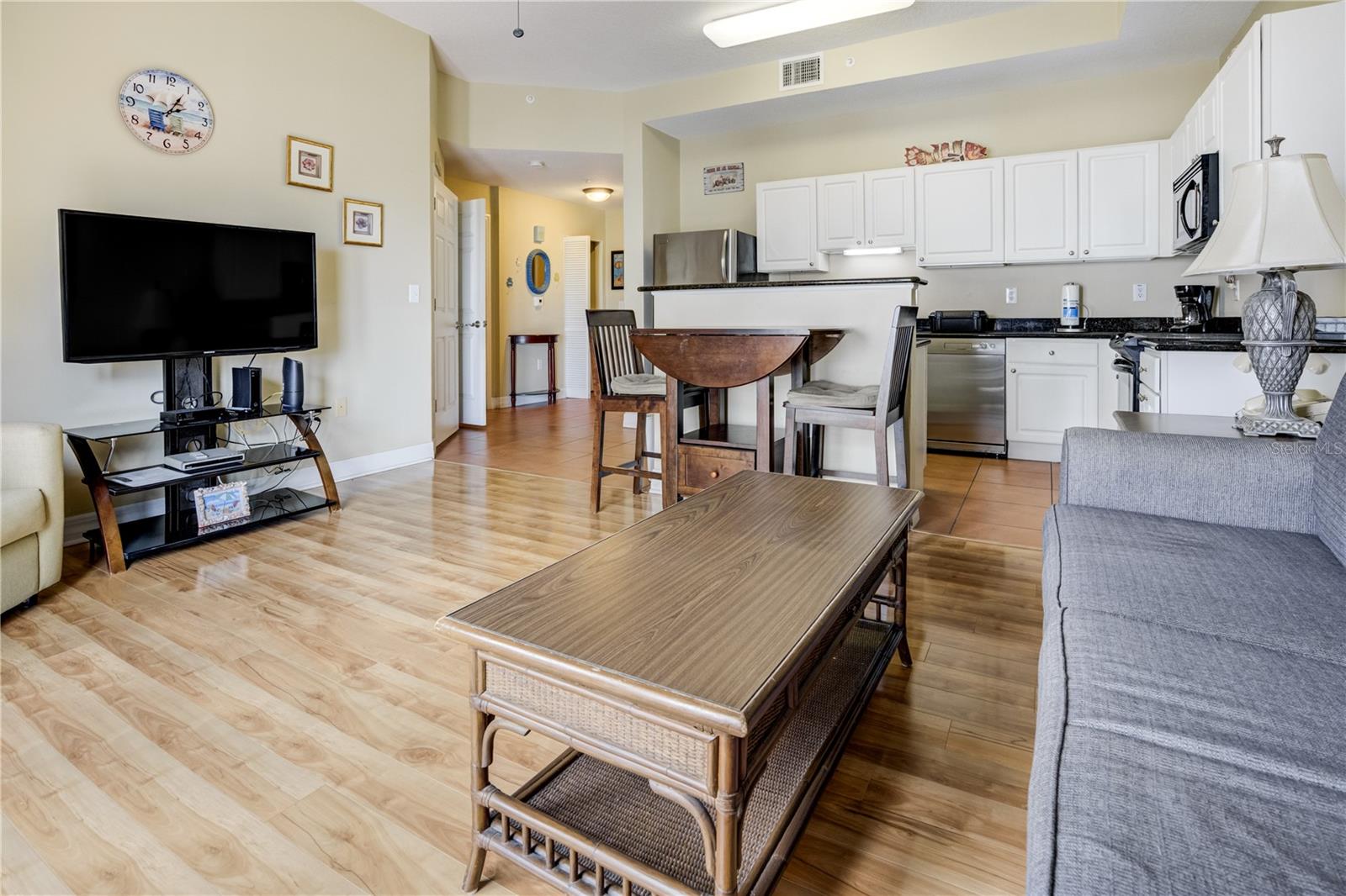 13235 GULF BOULEVARD 402