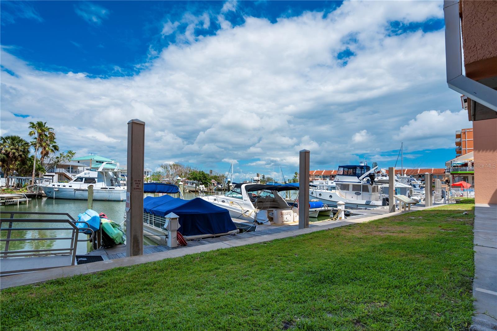 MADEIRA BAY RESORT II CONDO - Residential