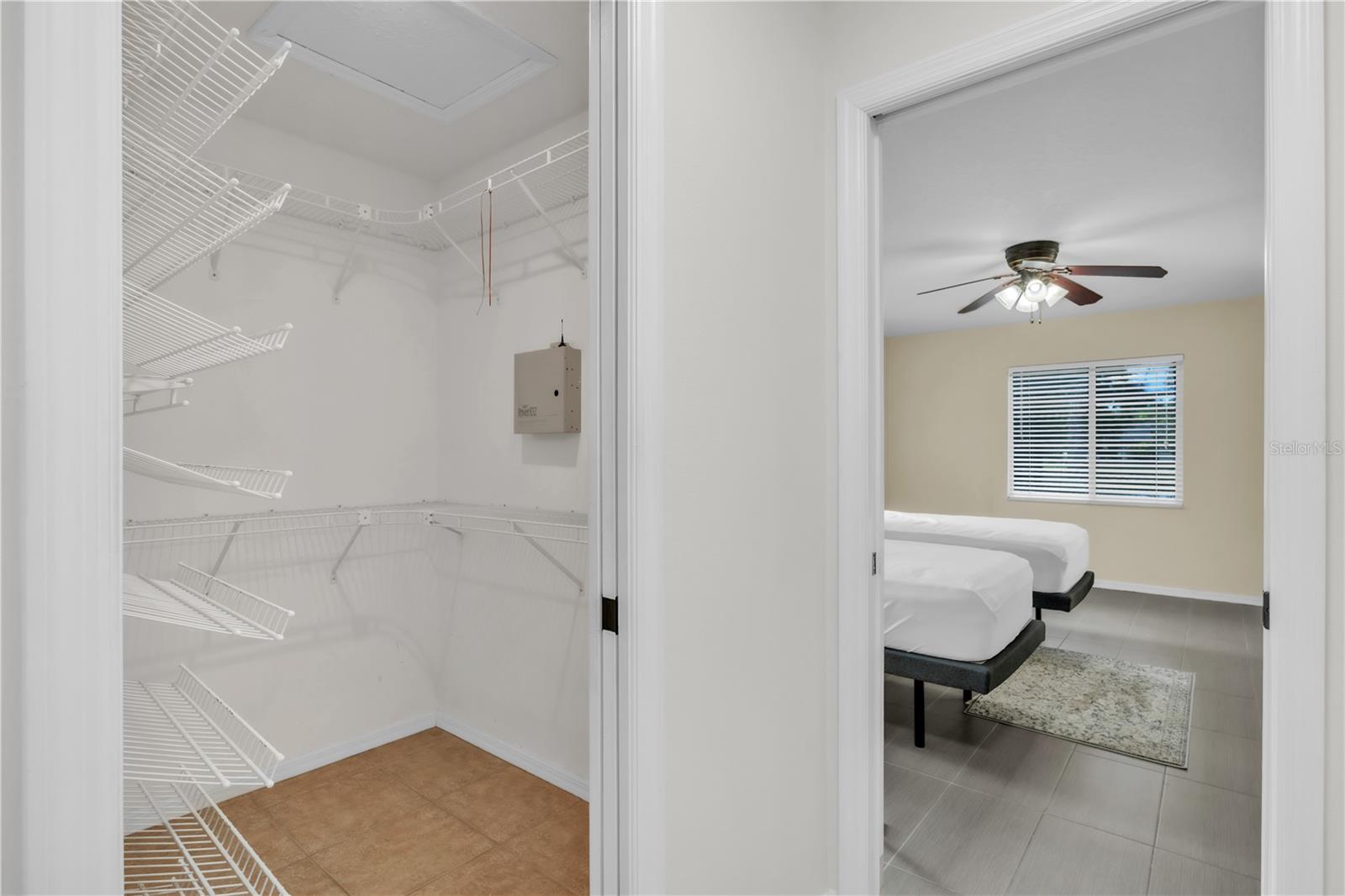 HAMMOCK PLACE II - Residential