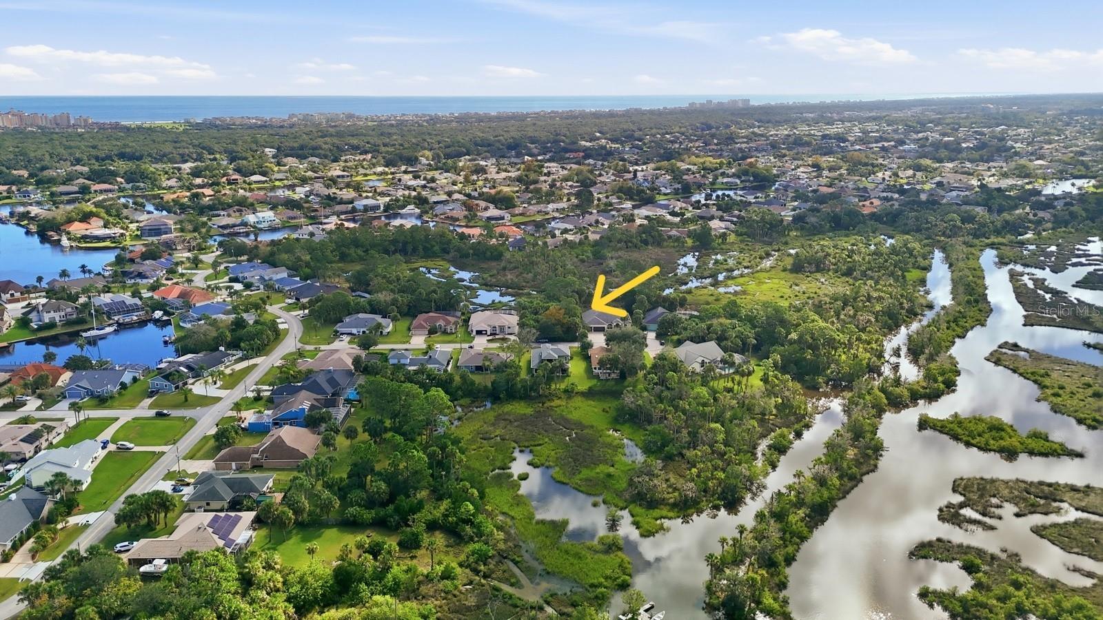 COUNTRY CLUB COVE - Land