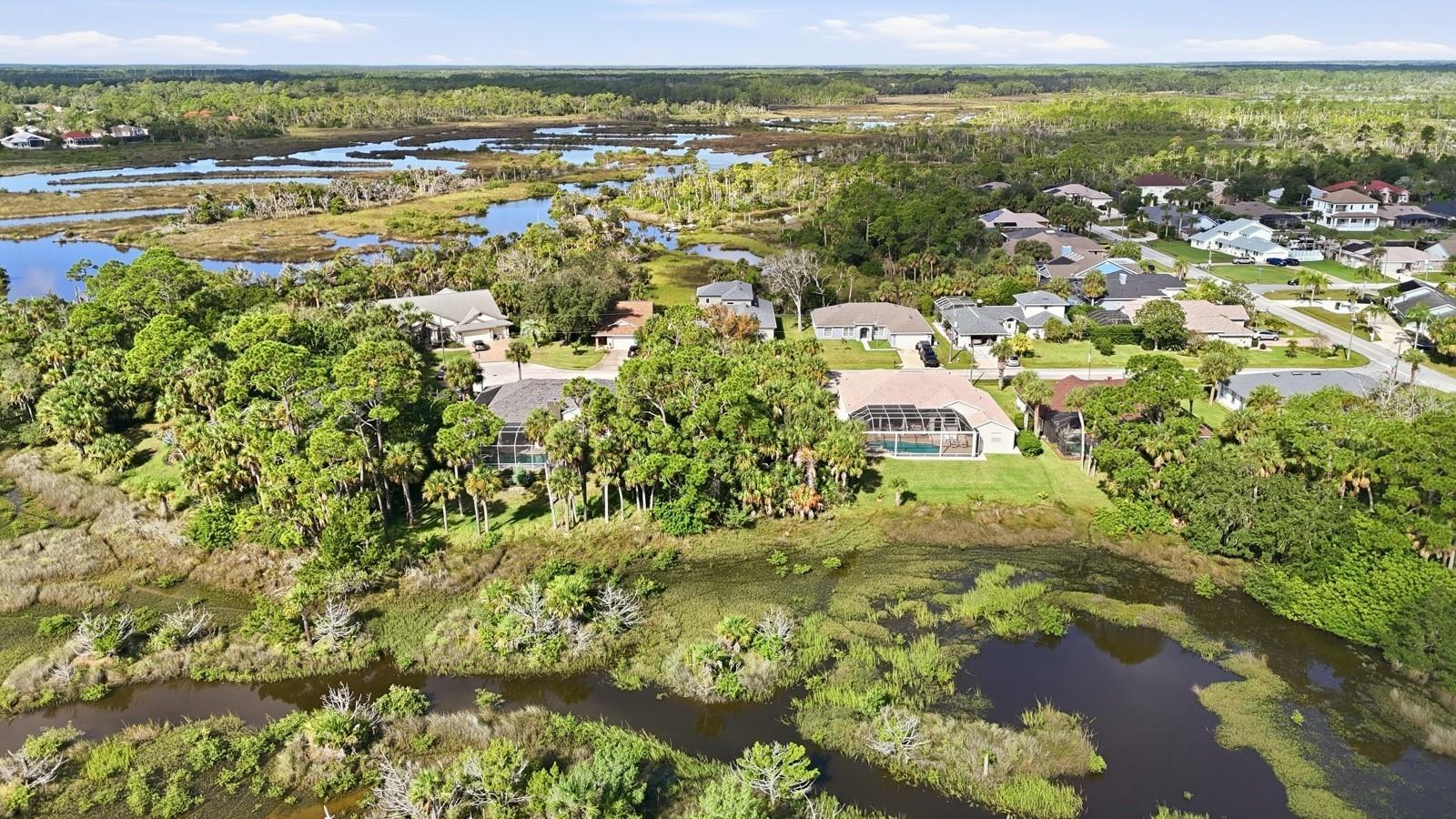 COUNTRY CLUB COVE - Land