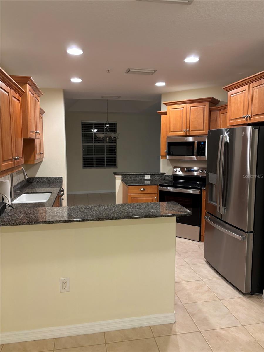 PALMER SQUARE EAST - Residential Lease