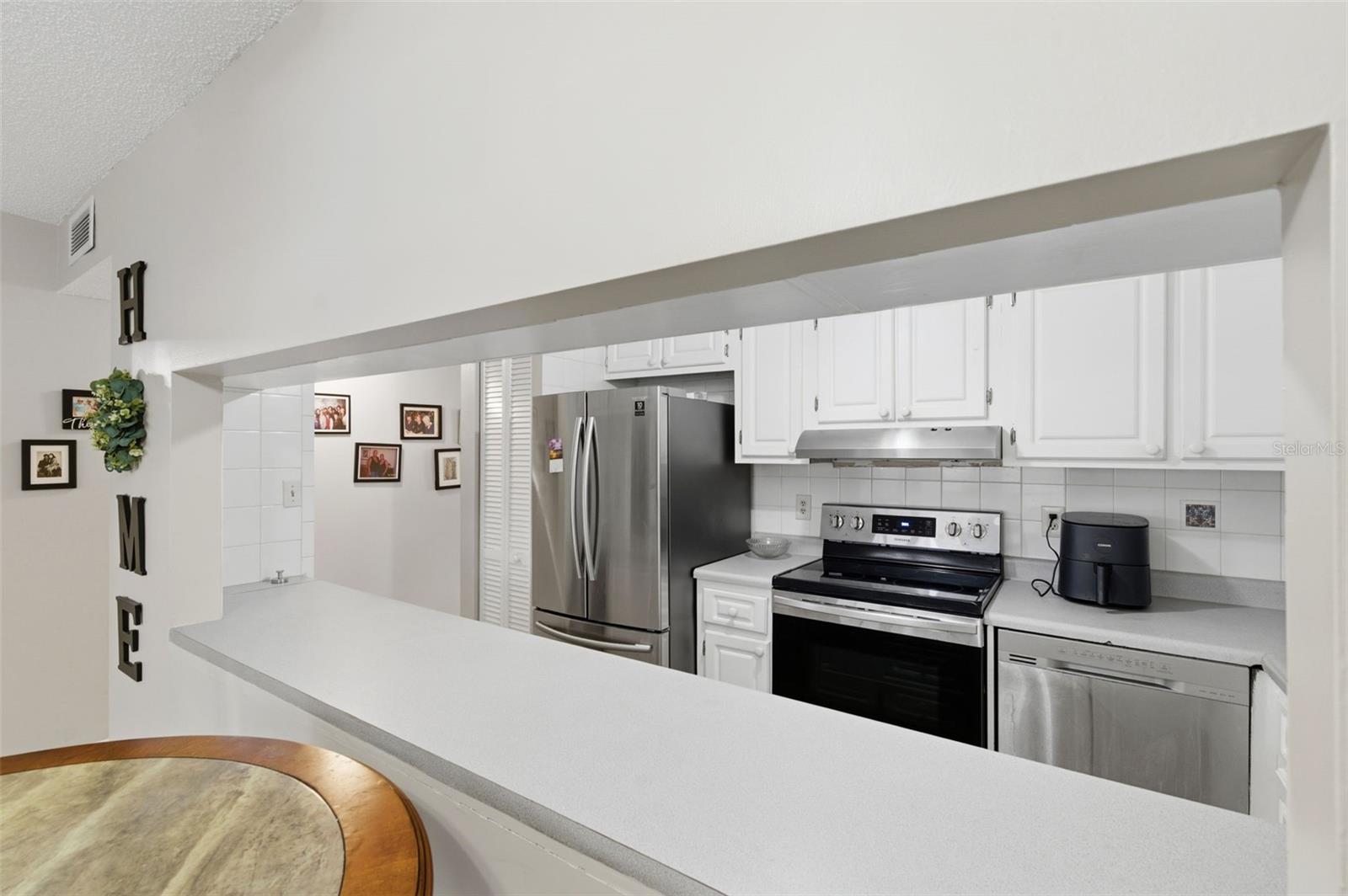 BOULEVARD CLUB THE CONDO - Residential