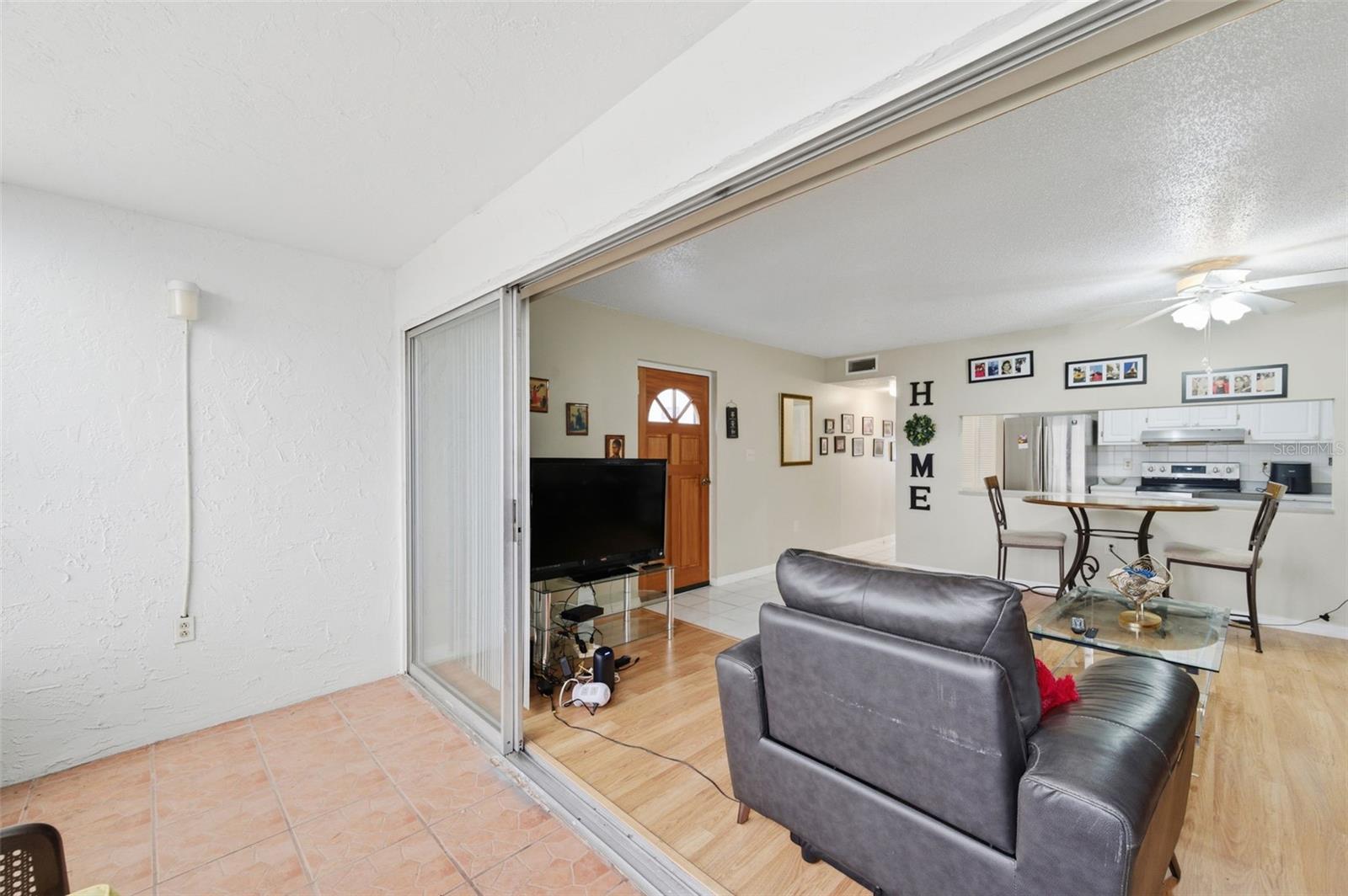 BOULEVARD CLUB THE CONDO - Residential