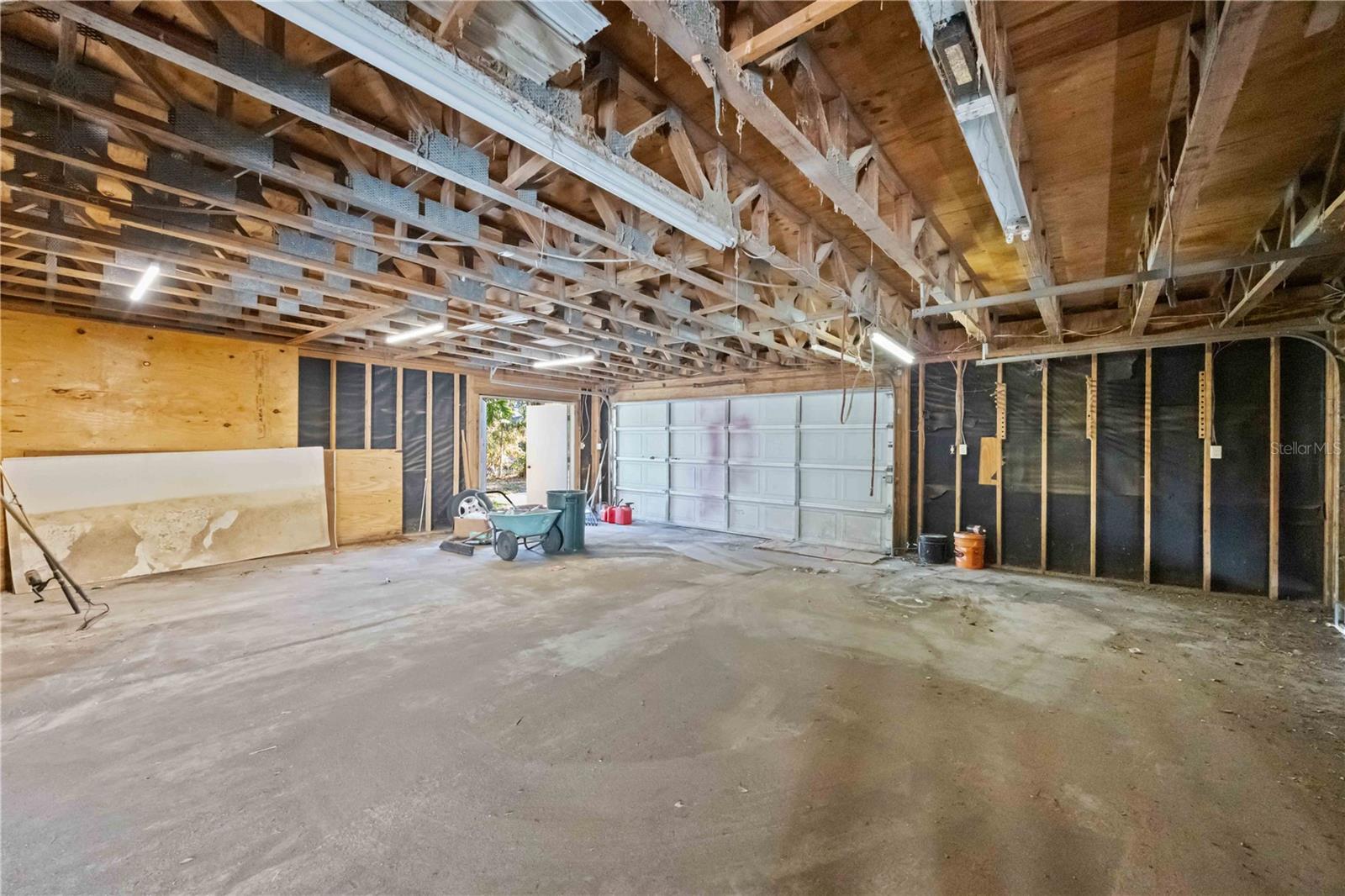 NOT PART OF A SUBDIVISION - Residential