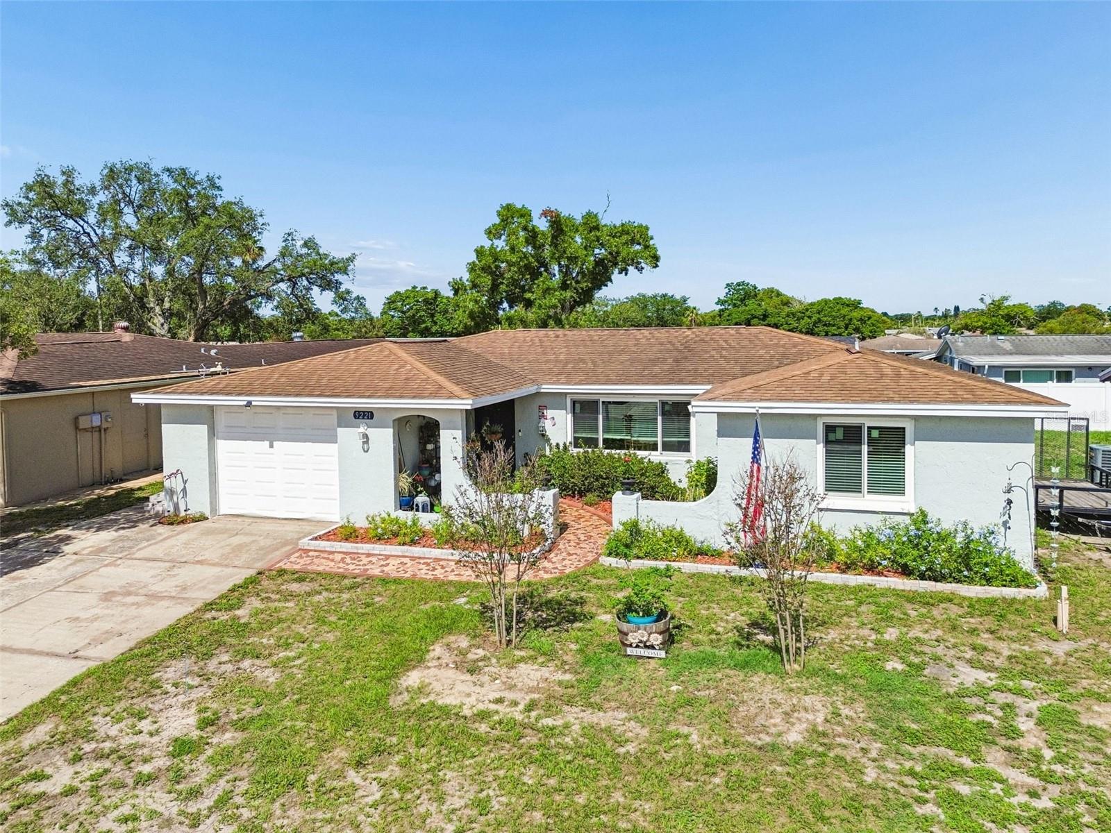 9221 RAINBOW LANE