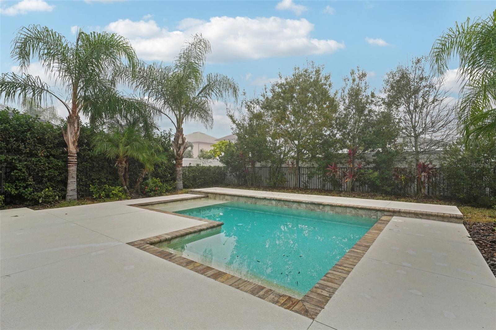 AVALON PARK WEST PH 1 - Residential