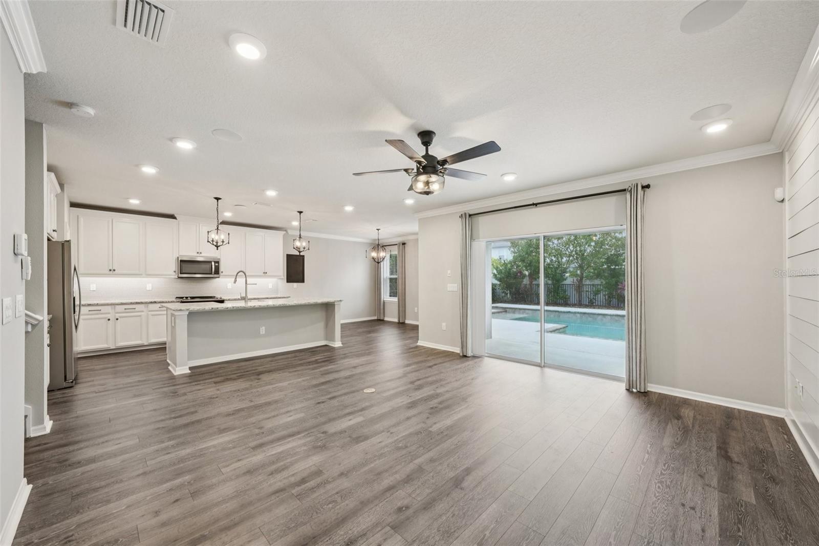 AVALON PARK WEST PH 1 - Residential