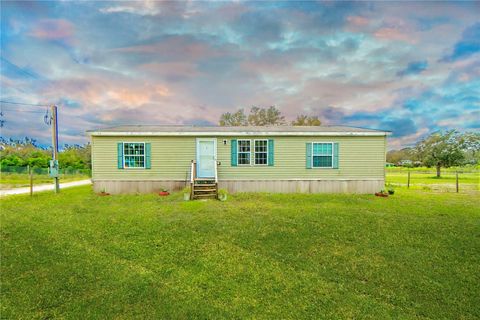 A home in DAVENPORT