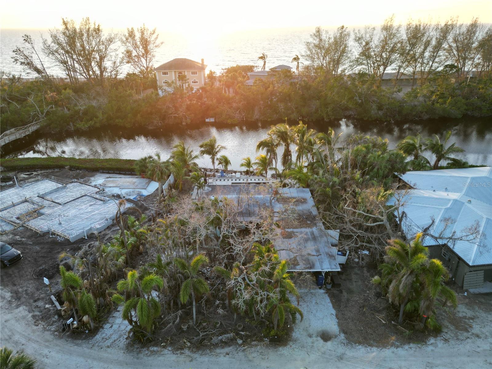 8534 HERON LAGOON CIRCLE