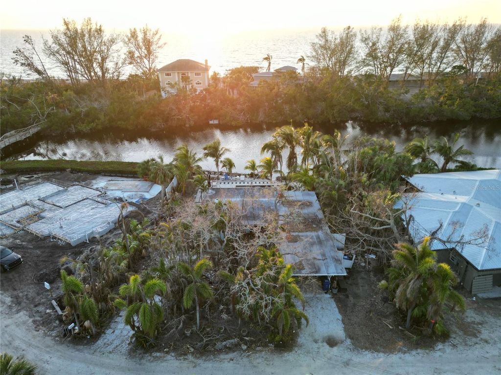 Photo of 8534 Heron Lagoon Circle, Sarasota, FL 34242 (MLS # A4633094)