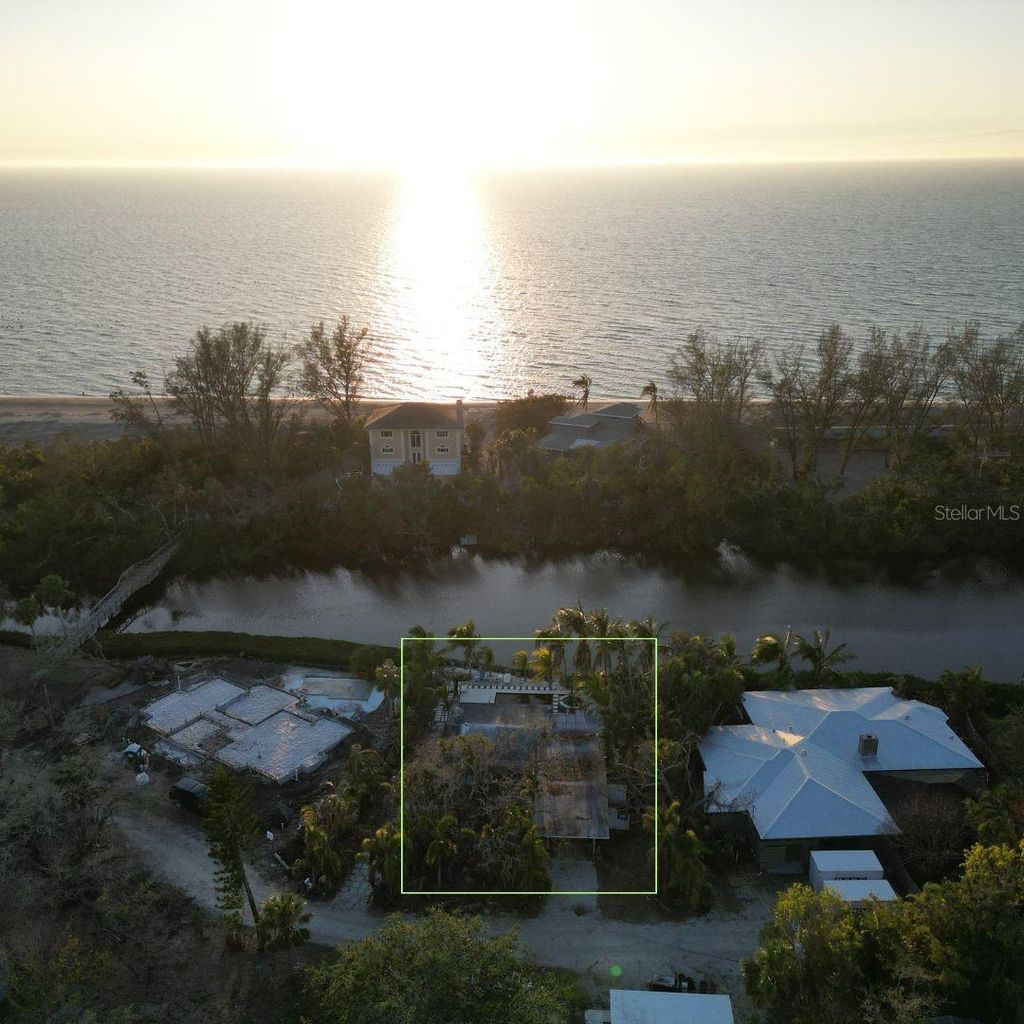 Photo of 8534 Heron Lagoon Circle, Sarasota, FL 34242 (MLS # A4633094)