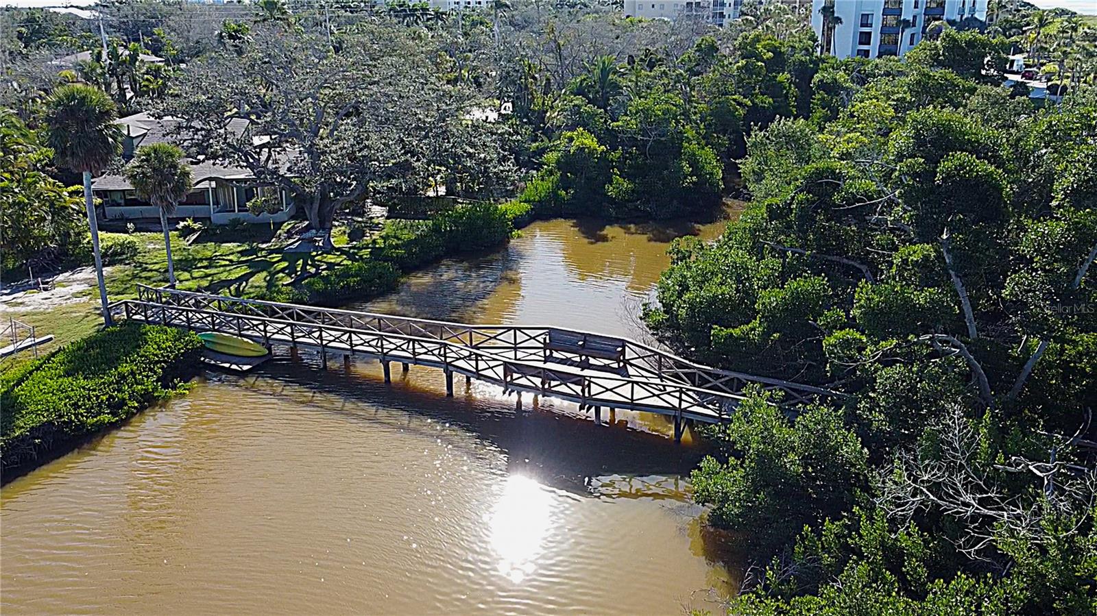 HERON LAGOON LODGES - Land