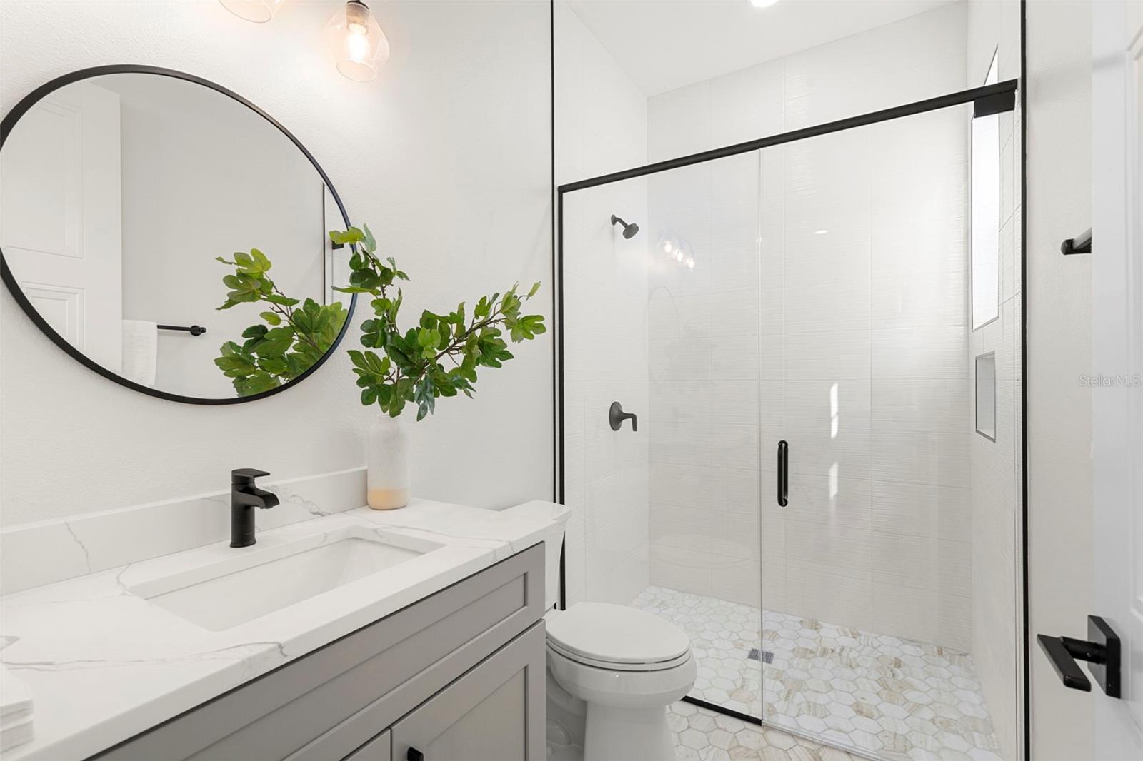 TYRONE - Residential