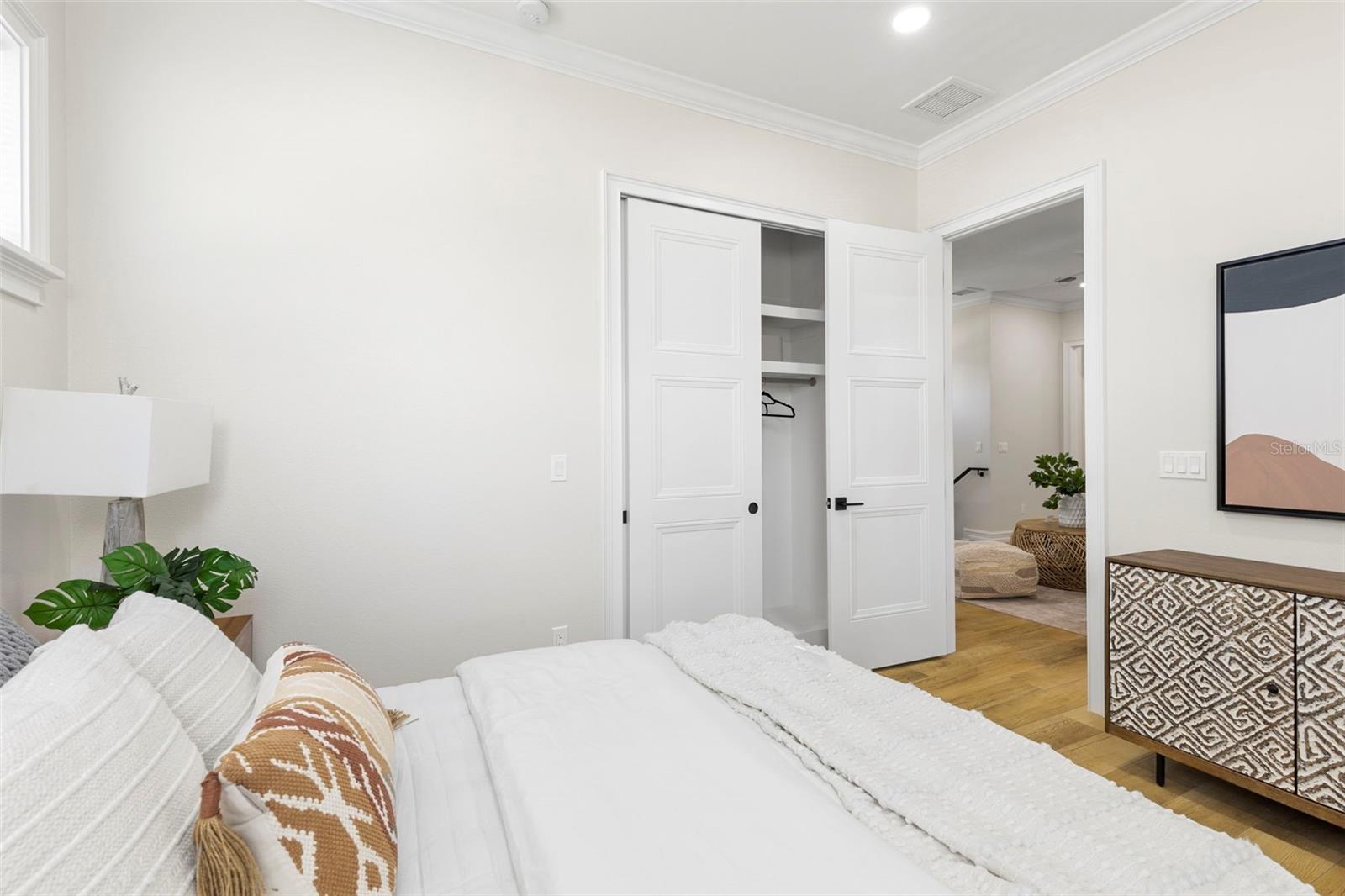 TYRONE - Residential