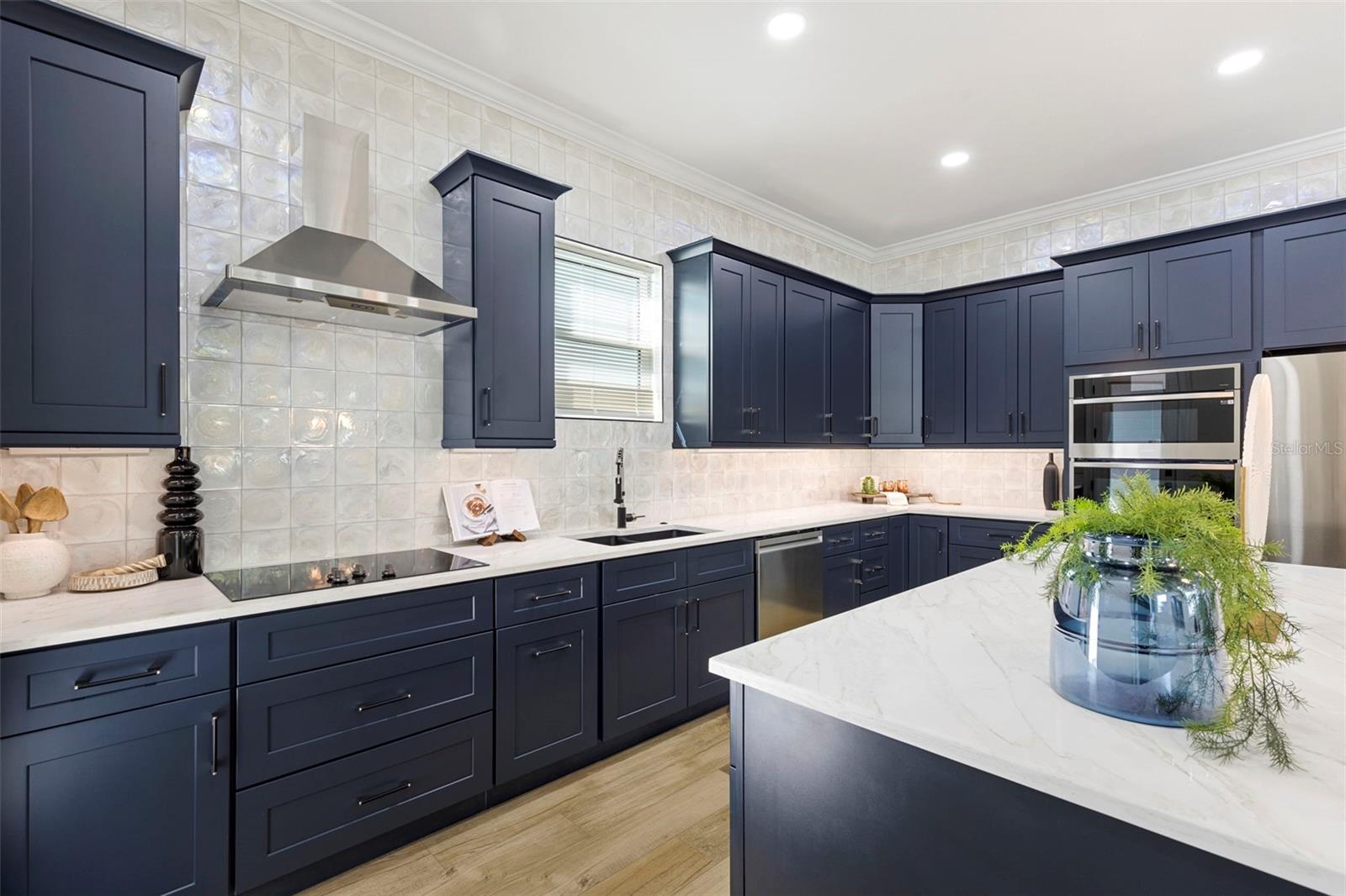 TYRONE - Residential