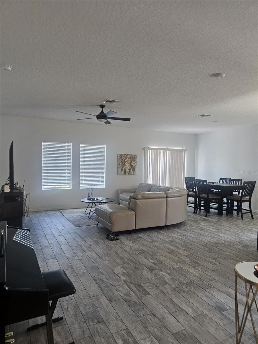 5841 BULLOCK PLACE