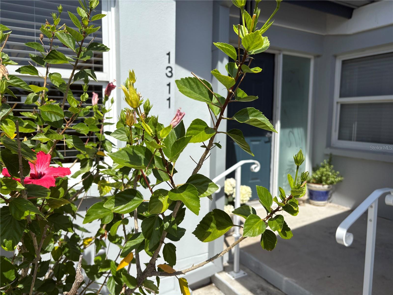1311 SIESTA BAYSIDE DRIVE 1311-A