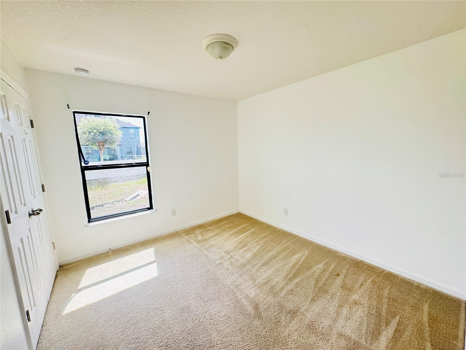 HIGHLAND MDWS PH 2B - Residential Lease