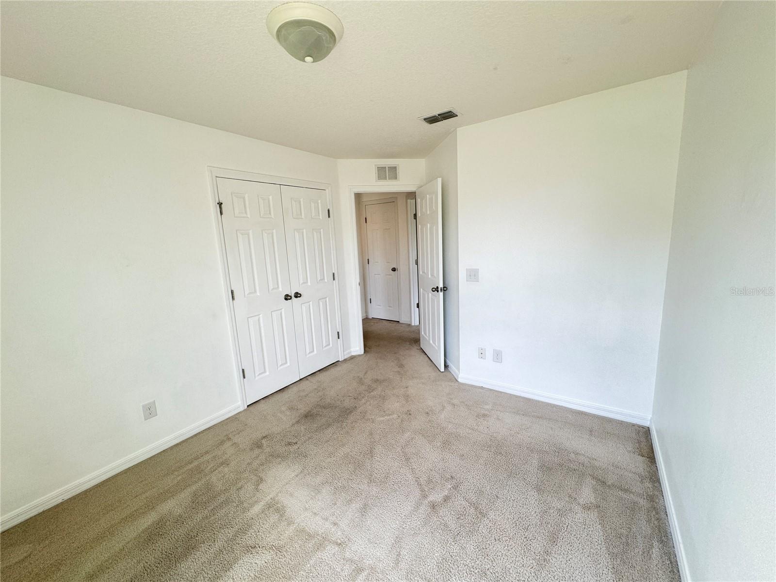 HIGHLAND MDWS PH 2B - Residential Lease