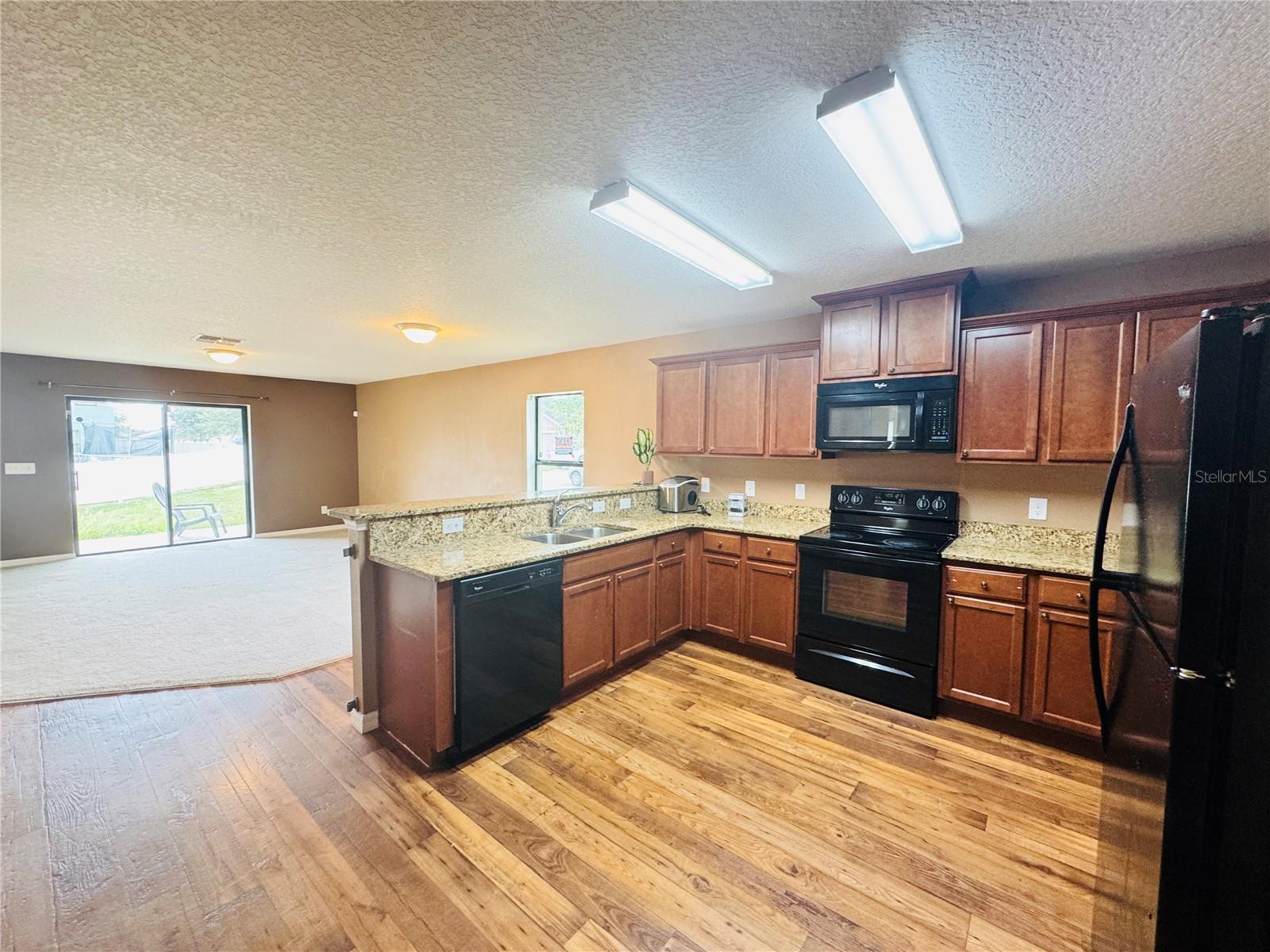 HIGHLAND MDWS PH 2B - Residential Lease