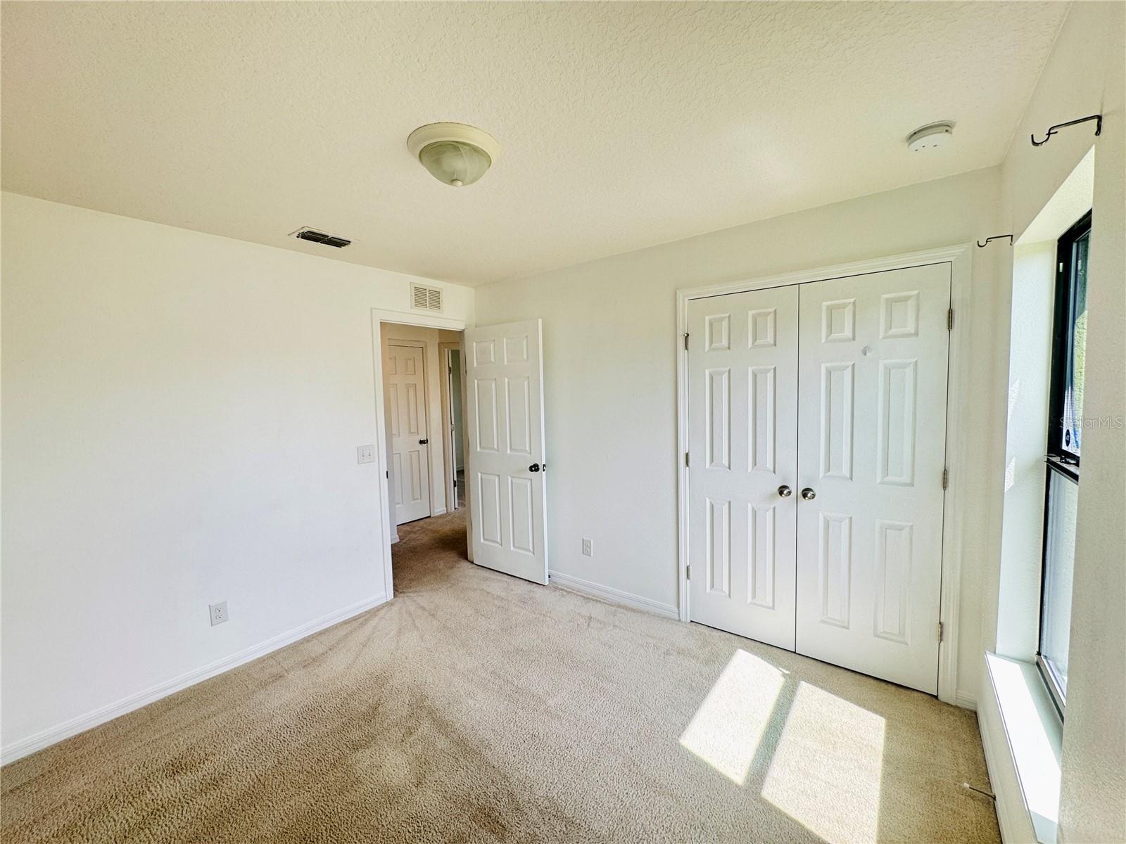 HIGHLAND MDWS PH 2B - Residential Lease