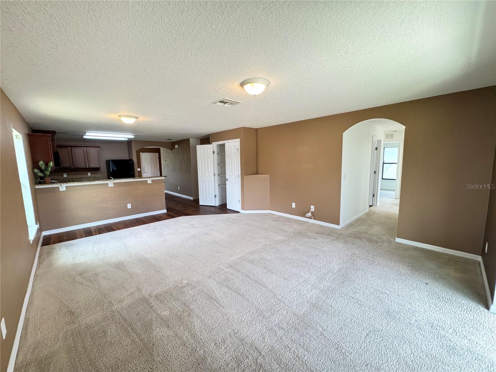 HIGHLAND MDWS PH 2B - Residential Lease