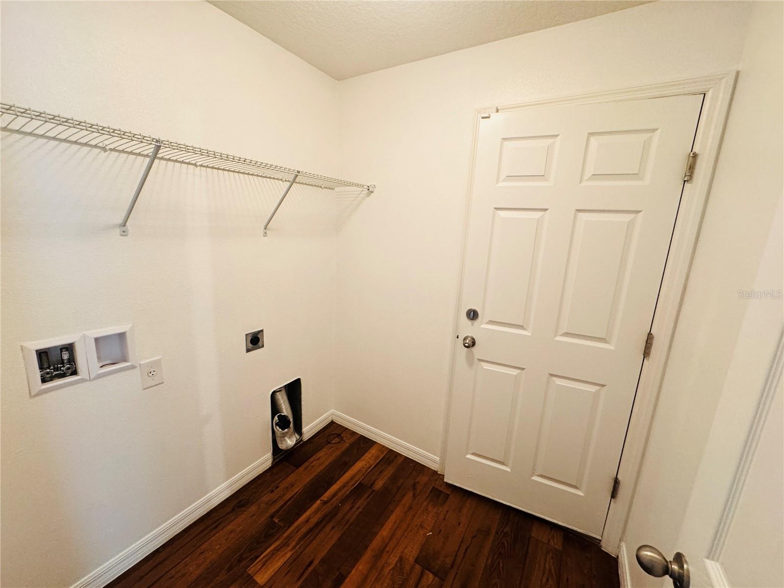 HIGHLAND MDWS PH 2B - Residential Lease